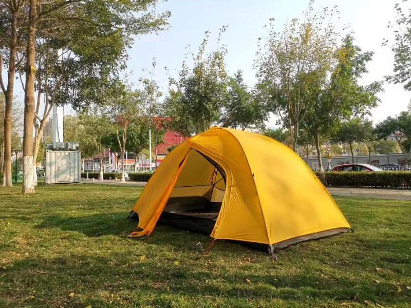 High-End 2-Person Ultralight Waterproof Tent 4-Season Camping Gear Backpack Tent