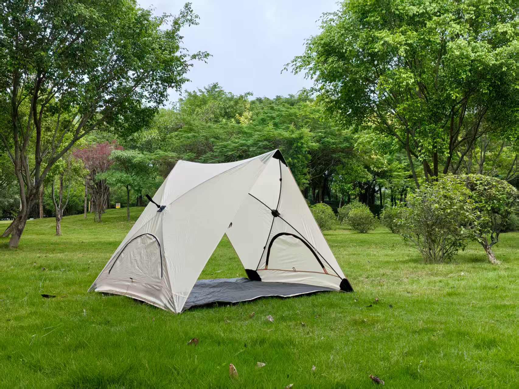 Easy folding beach tent factory cost wholesale