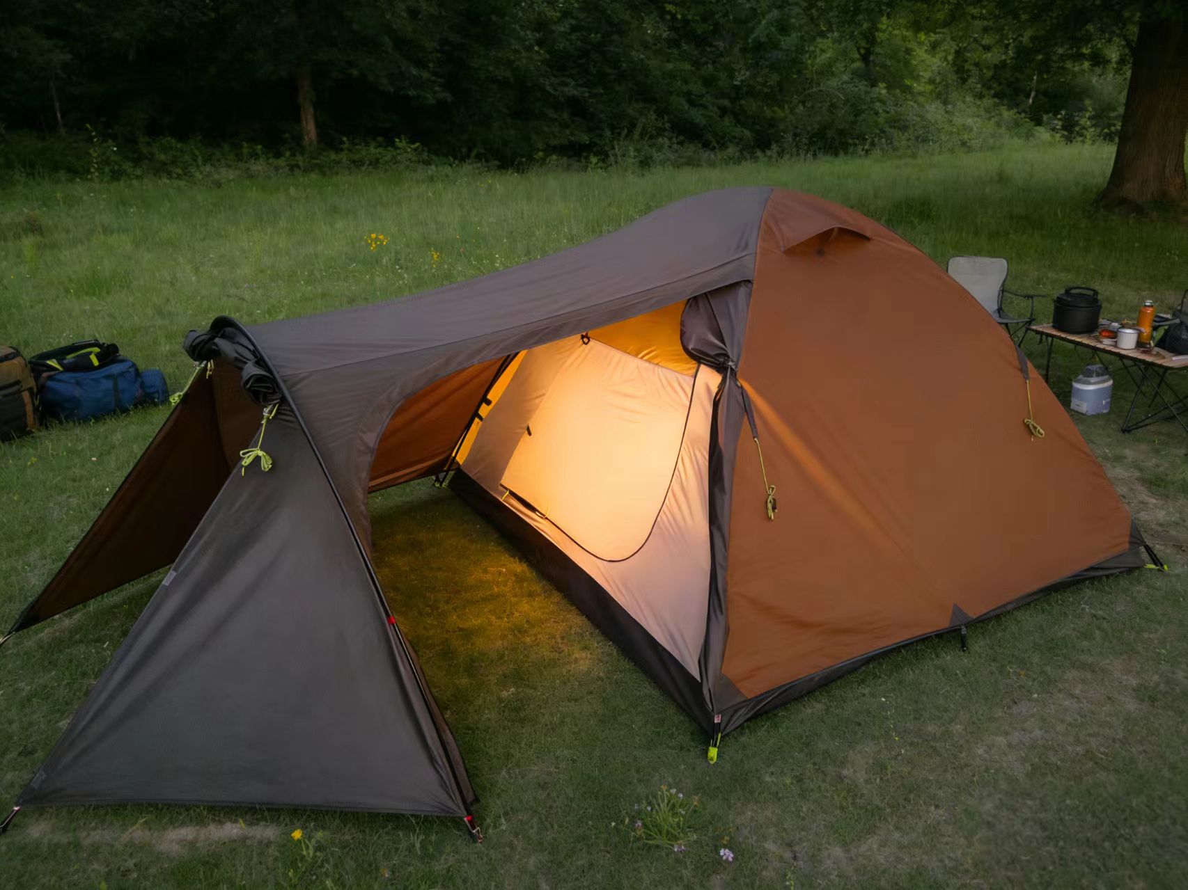 Lightweight Four-Season Dome Tent for 3-4 Person Camping Bike Traveling